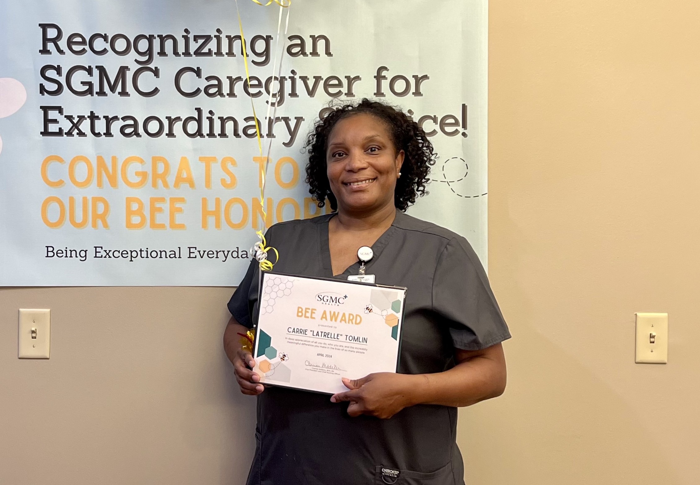 Tomlin Recognized by SGMC Health with BEE Award